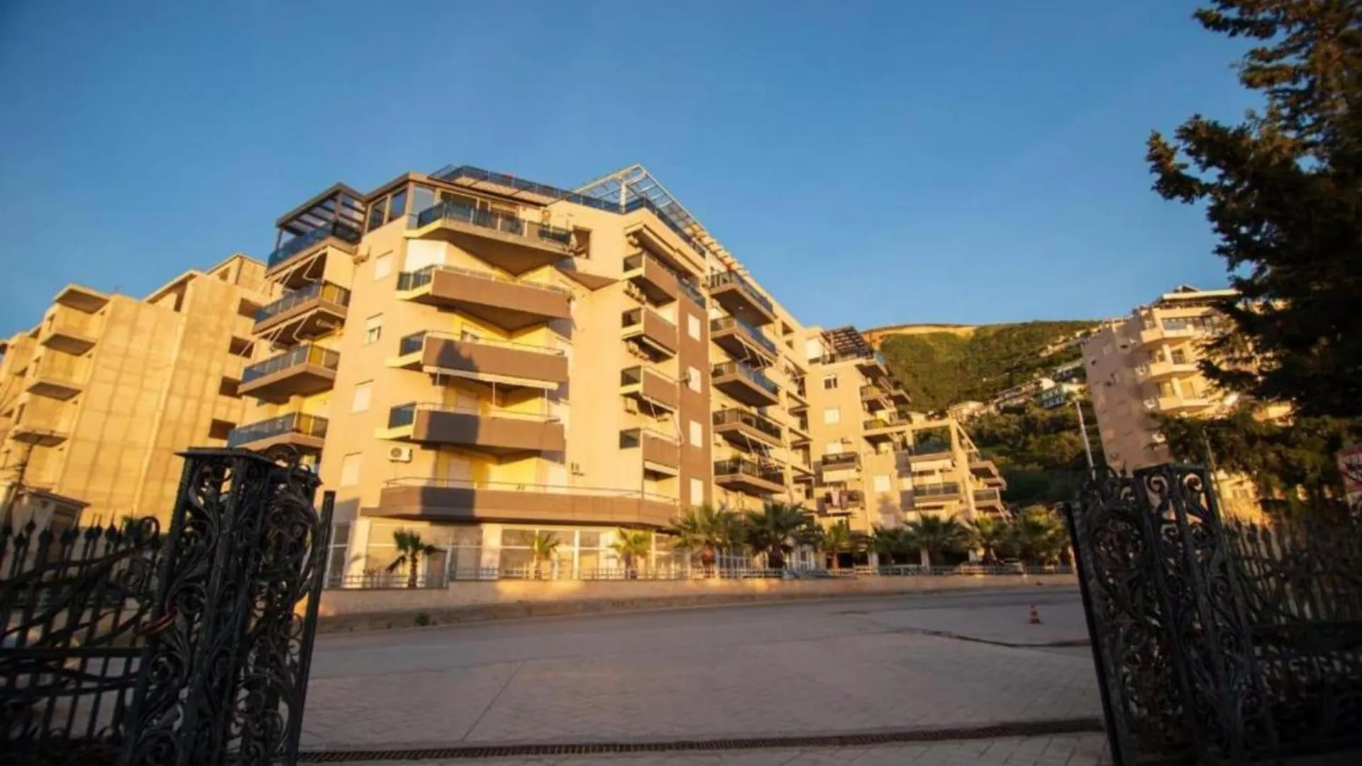 Lovely Suites By Miramare Hotel Vlore Albania